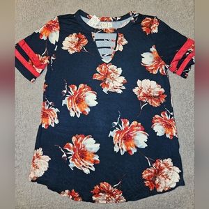 Maurices Medium Short Sleeve Floral Shirt New NWT 24/7